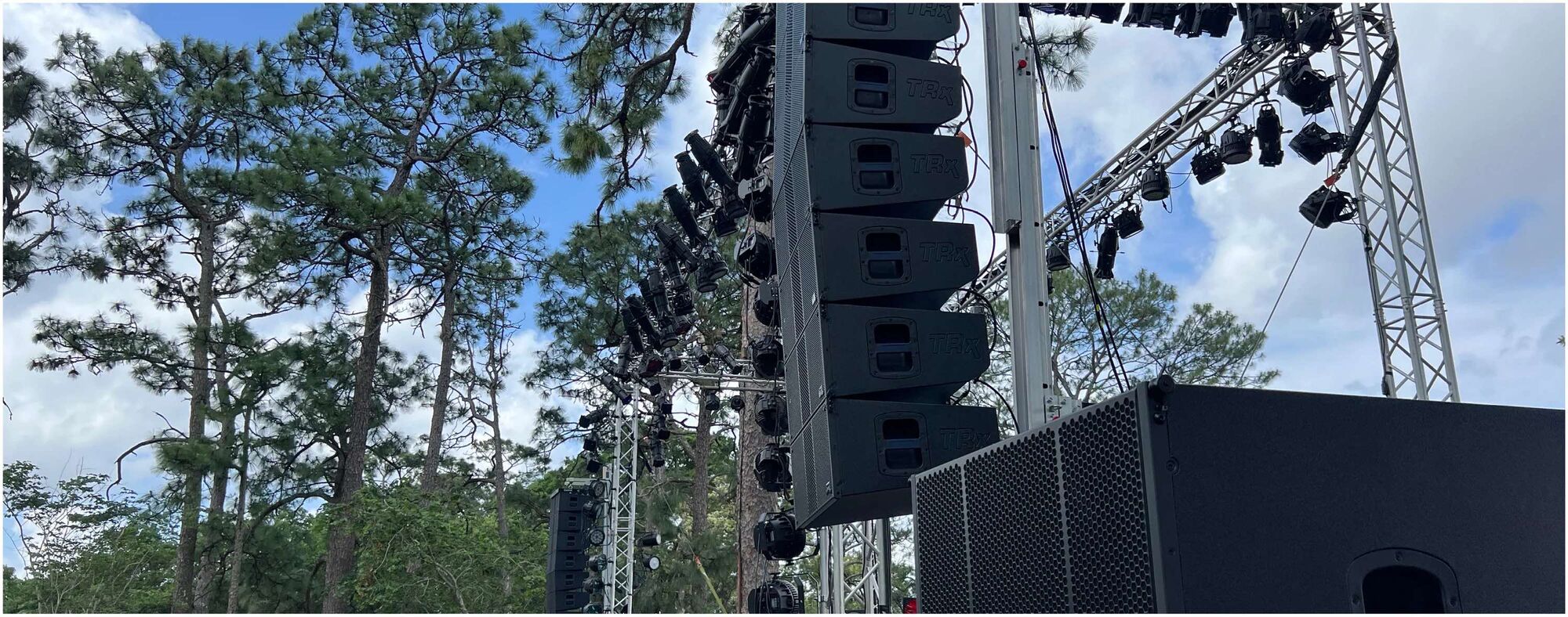 TRX5000 Series Line Array Systems